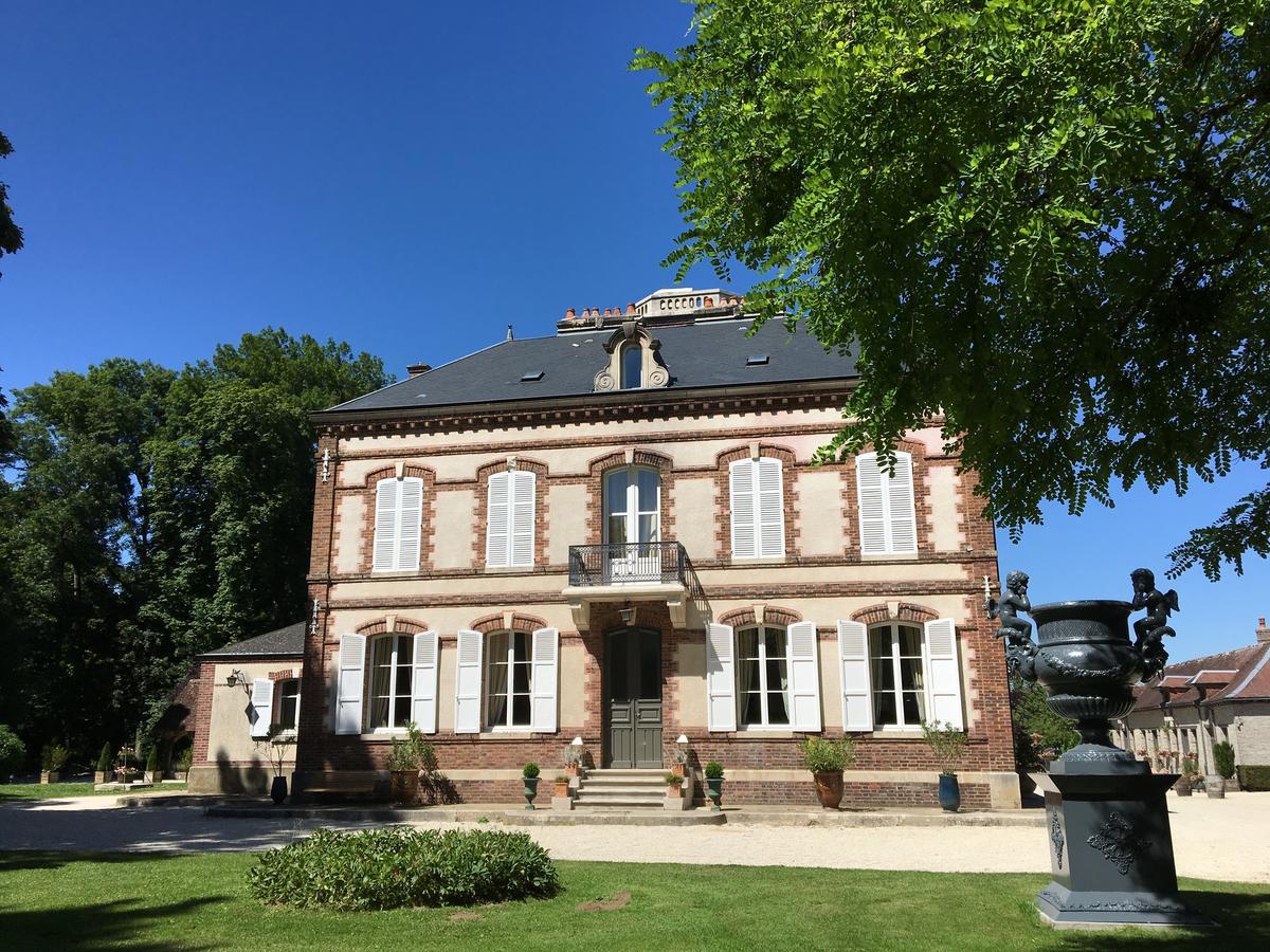 Chateau De Montabert Montaulin 외부 사진