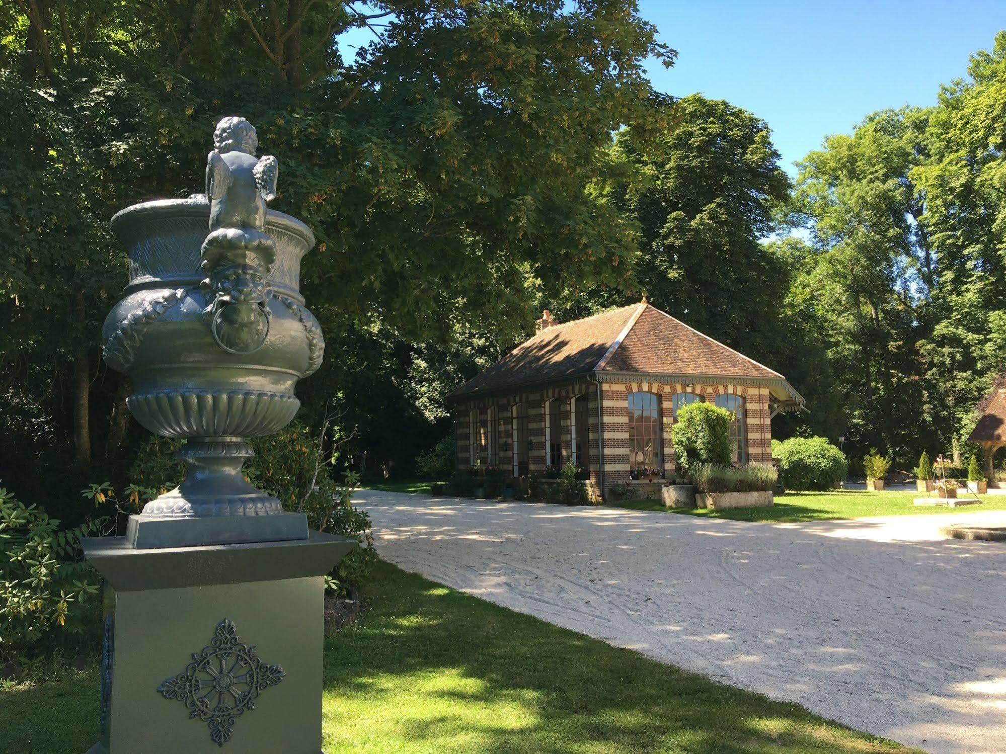 Chateau De Montabert Montaulin 외부 사진
